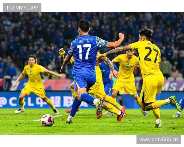 申花中场创造力问题持续,近期表现波动已对整体进攻效率形成制约 申花中场创造力问题持续,近期表现波动已对整体进攻效率形成制约