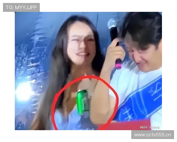 邹市明家的冰箱里塞满蛋白粉，连饮料都按克算